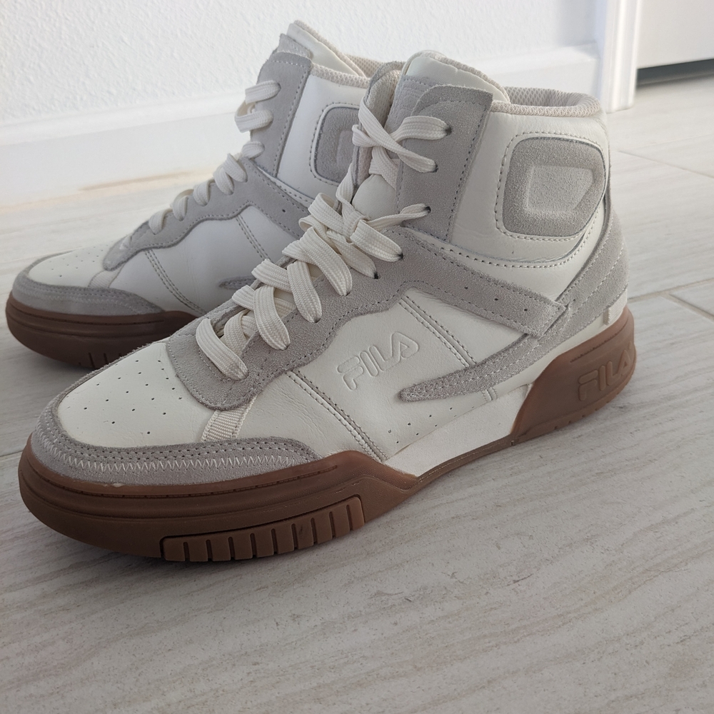 Fila Unisex High-Top Sneakers - Cream and Gray